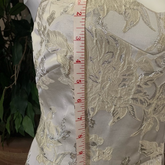 RW&CO SZ12-Strapless Dress - Picture 13 of 14
